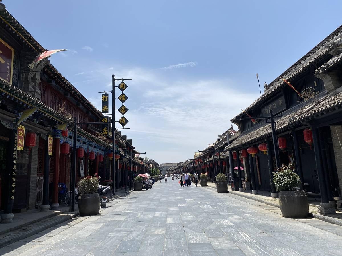 逃离废弃的城堡